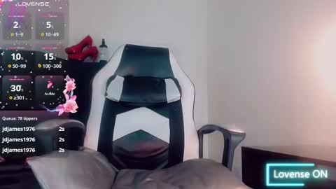 natasha_clifford online show from 01/08/26, 07:27