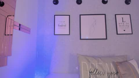  Natasha  online show from 04/17/26, 11:35