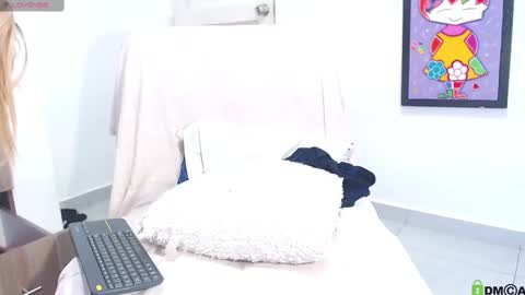 Natasha online show from 02/18/25, 12:15