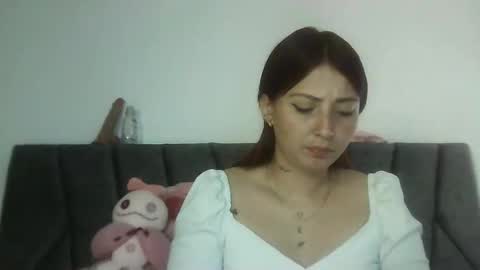 Snapshot of natasha_kein chatting on 10/15/25, 05:57 natalia online show from 10/15/25, 05:57