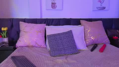  Natasha Kinski  online show from 09/09/25, 08:41