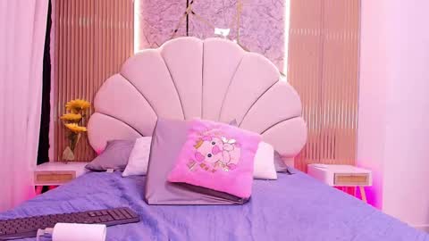 Natasha online show from 04/05/26, 07:11