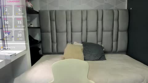 Snapshot of natasha_rose__ chatting on 09/26/25, 07:51 N A T A S H A online show from 09/26/25, 07:51
