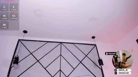 Snapshot of natasha_smith09 chatting on 01/11/25, 10:51 Natasha Smith online show from 01/11/25, 10:51