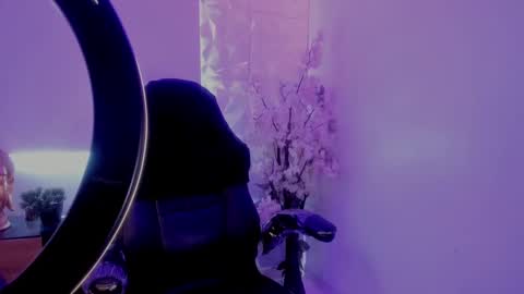 Natasha  online show from 01/18/25, 07:04