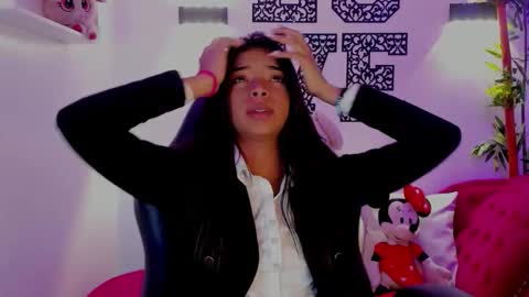 Natasha  online show from 01/18/26, 06:06