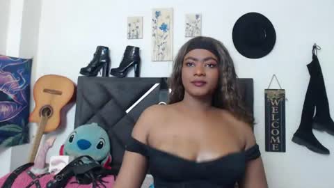Snapshot of natashasexxy__ chatting on 07/08/26, 06:29 natashasexxy__ online show from 07/08/26, 06:29