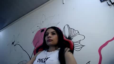 Snapshot of natashax_hot chatting on 06/03/26, 04:34 Natashax online show from 06/03/26, 04:34