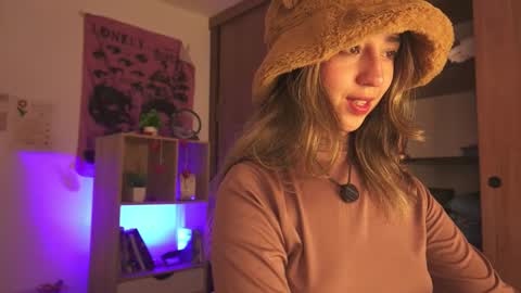 Natasha Independent model online show from 03/12/26, 05:46