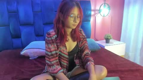 Snapshot of nataz_darcy chatting on 04/09/26, 04:56 Nataa online show from 04/09/26, 04:56
