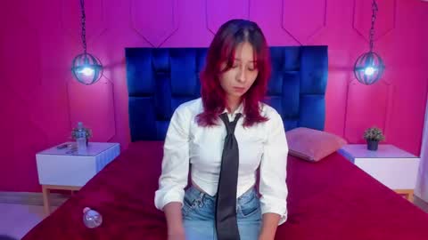 Snapshot of nataz_darcy chatting on 05/13/26, 04:32 Nataa online show from 05/13/26, 04:32