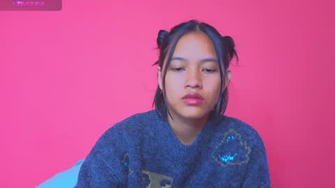 Natcha C online show from 12/04/24, 01:58