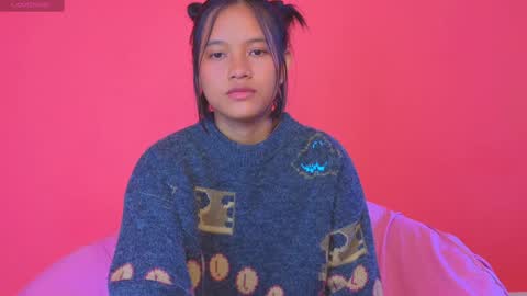 Natcha C online show from 12/12/24, 01:43