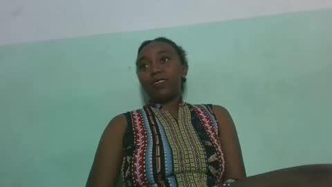 Snapshot of natha259706 chatting on 04/26/26, 04:43 natha259706 online show from 04/26/26, 04:43
