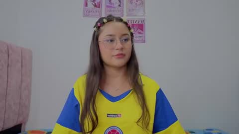 nathalia_03 online show from 07/03/26, 10:16