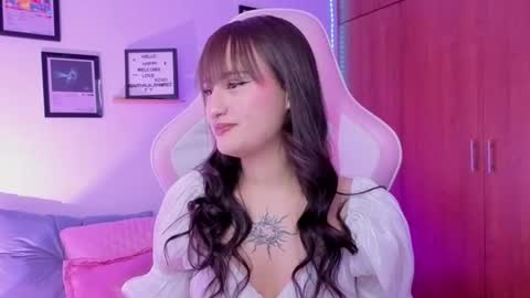 Snapshot of nathalia_ramirez_ chatting on 02/25/26, 06:12 Nathalia Ramirez online show from 02/25/26, 06:12