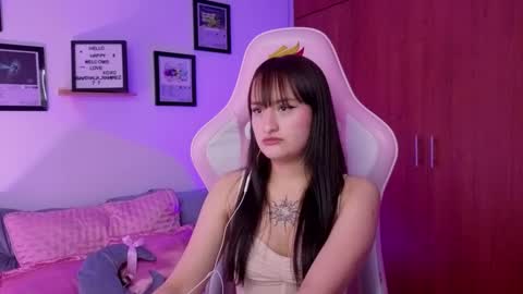 Snapshot of nathalia_ramirez_ chatting on 02/28/26, 01:17 Nathalia Ramirez online show from 02/28/26, 01:17