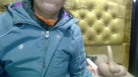 Nathalia online show from 02/12/25, 05:05