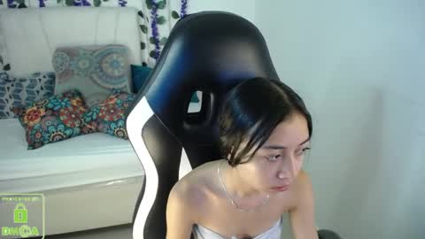 nathaliasweet_1_ online show from 04/17/26, 02:09