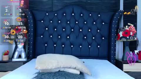 Snapshot of nathaliaz_ chatting on 10/17/25, 12:08 nathaliaz online show from 10/17/25, 12:08