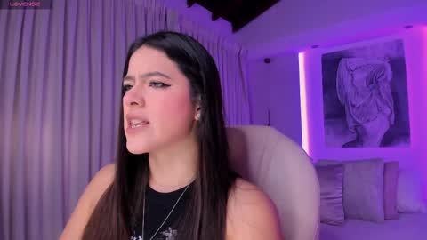 NATHALIE online show from 11/25/25, 11:10