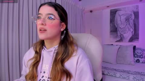 NATHALIE online show from 03/26/26, 11:16