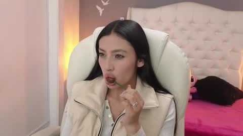 nathaly_blue online show from 12/18/24, 07:08