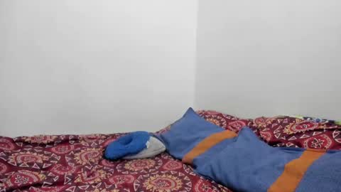 Nathaly online show from 03/05/25, 11:49