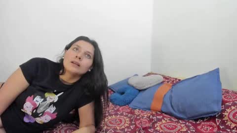 Nathaly online show from 03/11/25, 11:37