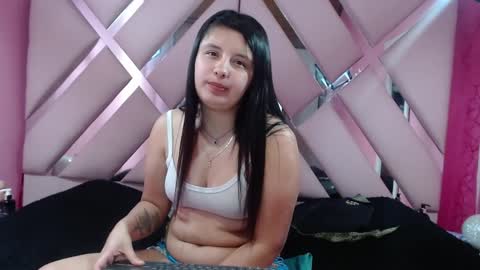 nathaly low online show from 01/03/25, 06:01