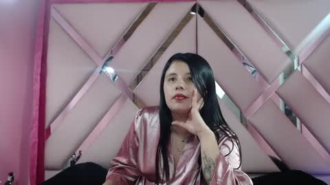 nathaly low online show from 01/22/25, 06:52