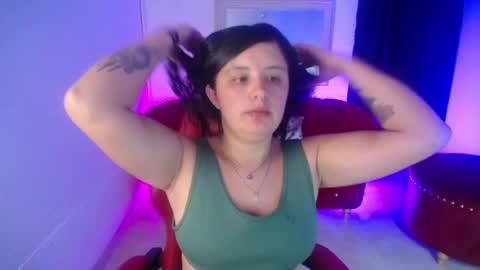 nathaly low online show from 07/08/26, 12:09