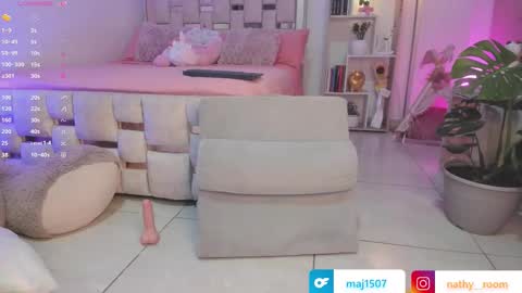    online show from 09/25/25, 02:04