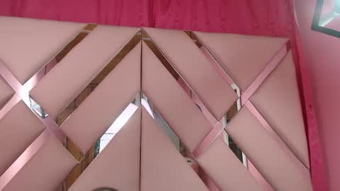 Snapshot of nathaly_sweet23 chatting on 12/24/24, 10:22 Nathaly sweet online show from 12/24/24, 10:22