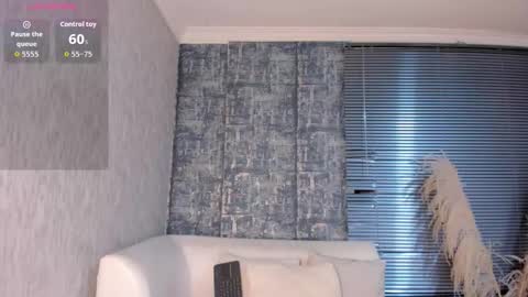        online show from 02/26/26, 09:03