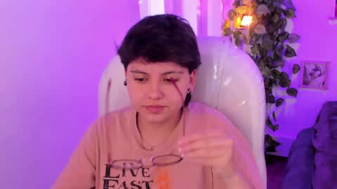 nathalyy_ds online show from 04/09/26, 08:36