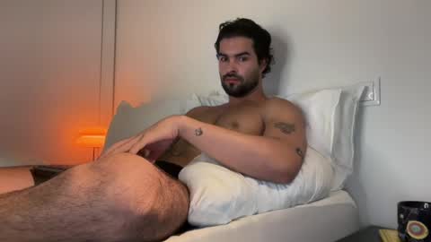 Snapshot of nathan_gael chatting on 07/30/26, 03:11 Nathaniel online show from 07/30/26, 03:11