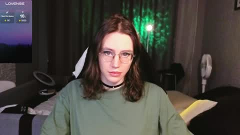 This name is so sexy you cant pronounce it. online show from 06/04/26, 11:44