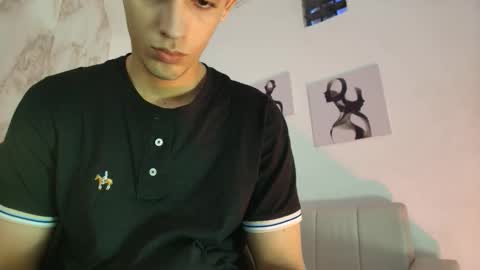 nathan_shimmer online show from 12/02/25, 03:07