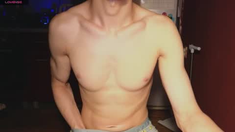 Snapshot of nathanbruce chatting on 07/29/26, 10:19 N A T H AN online show from 07/29/26, 10:19
