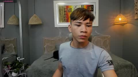 Snapshot of nathanclay chatting on 10/11/25, 03:39 nathanclay online show from 10/11/25, 03:39