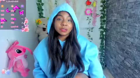 Naty online show from 03/12/25, 09:34