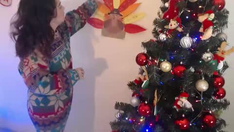 Nathalia online show from 11/27/25, 09:06