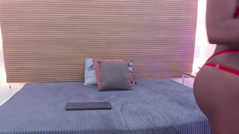 Snapshot of nathy_ross chatting on 02/19/25, 03:50 nathy_ross online show from 02/19/25, 03:50