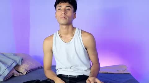 Snapshot of natias_dirtyboy_ chatting on 08/06/26, 07:27 Matias online show from 08/06/26, 07:27