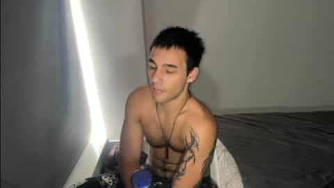 native_boy2 online show from 03/31/26, 11:38