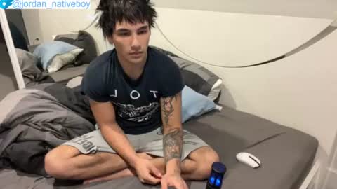 native_boy2 online show from 07/06/26, 04:20