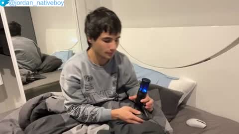 native_boy2 online show from 07/08/26, 03:49