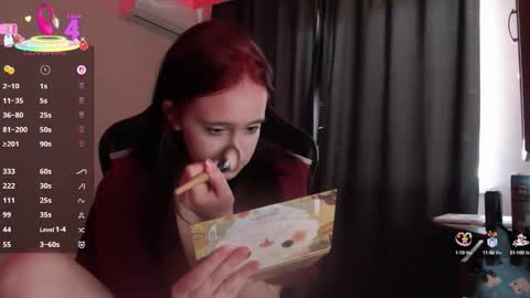 natsuki2005 online show from 09/16/25, 06:47