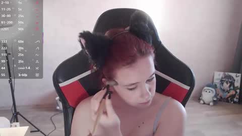 natsuki2005 online show from 10/26/25, 01:28